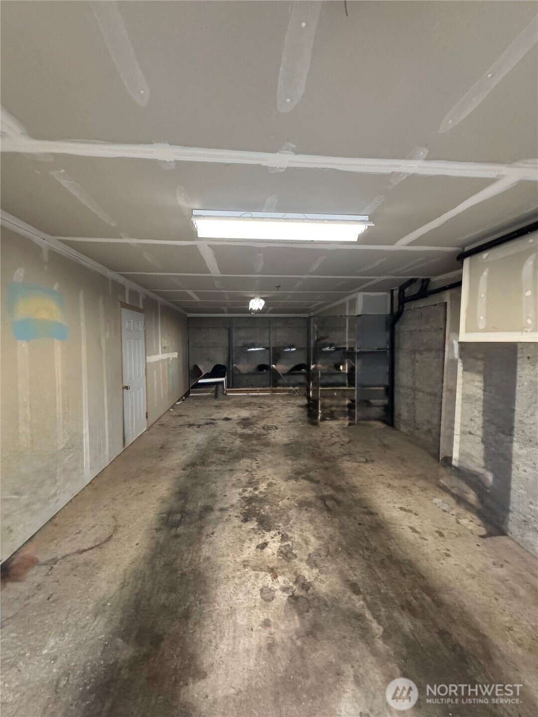 2800 Southeast 8th Street, Unit 2132 Renton, WA 98058 - Photo 17 of 24 a view of parking area