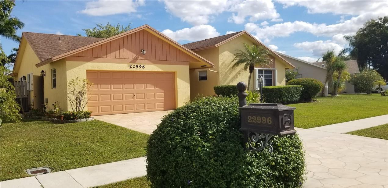 22996 Southwest 56th Avenue Boca Raton, FL 33433 - Photo 2 of 16 Photo 2
