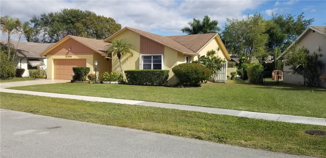 22996 Southwest 56th Avenue Boca Raton, FL 33433 - Photo 3 of 16 Photo 3