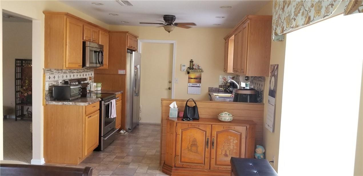 22996 Southwest 56th Avenue Boca Raton, FL 33433 - Photo 5 of 16 Photo 5