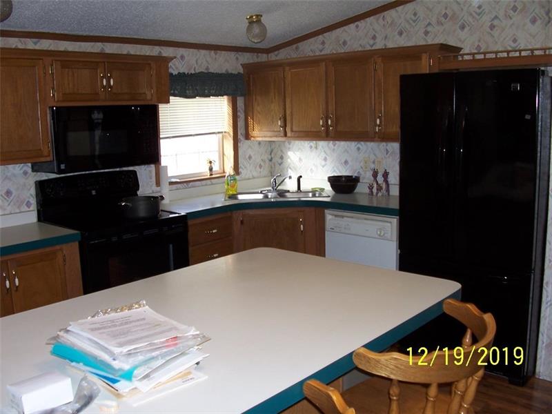 1157 Toms Run Road Holbrook, PA 15341 - Photo 11 of 17