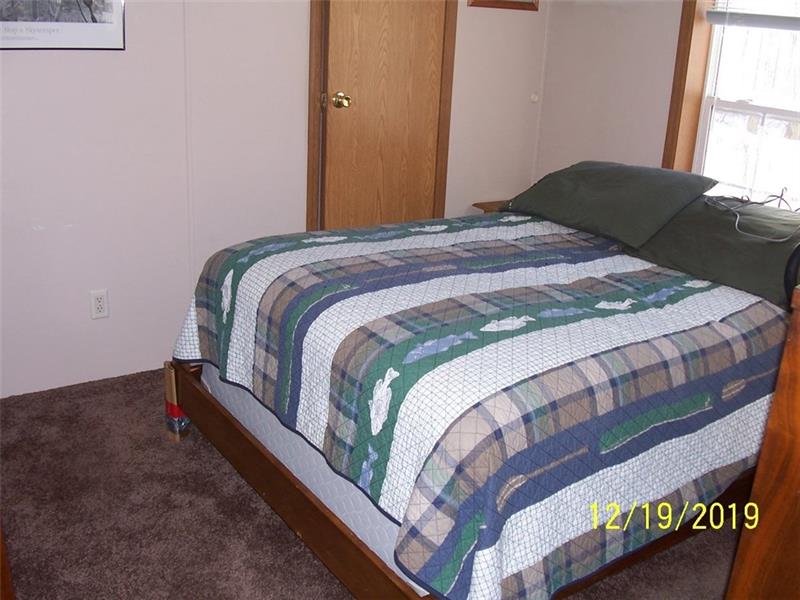 1157 Toms Run Road Holbrook, PA 15341 - Photo 14 of 17