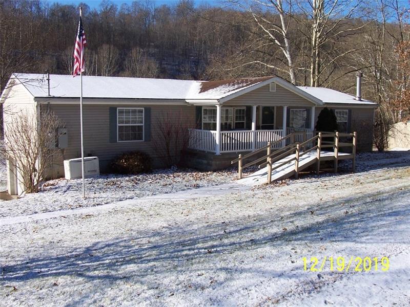 1157 Toms Run Road Holbrook, PA 15341 - Photo 3 of 17