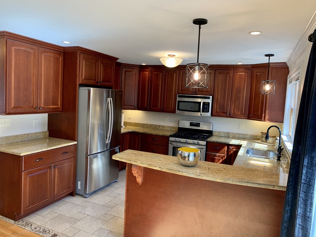 9 Wilton Road, Unit 1 Newton, MA 02460 - Photo 4 of 9