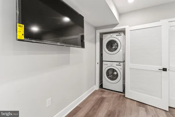 a view of washer and dryer in a utility room