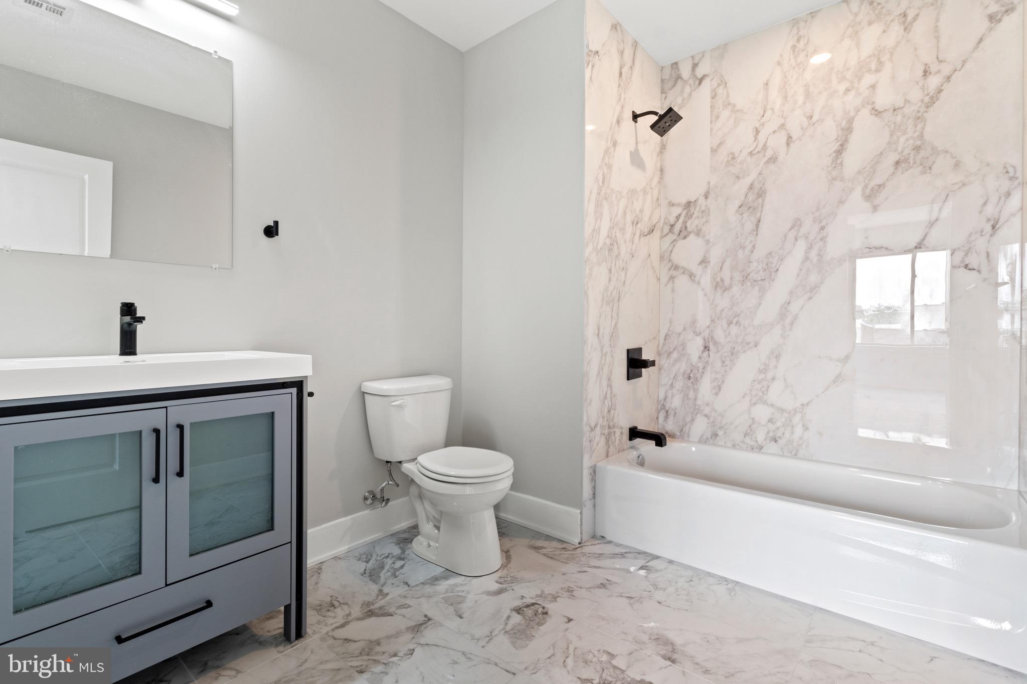 520 North 37th Street, Unit 4 Philadelphia, PA 19104 - Photo 9 of 11