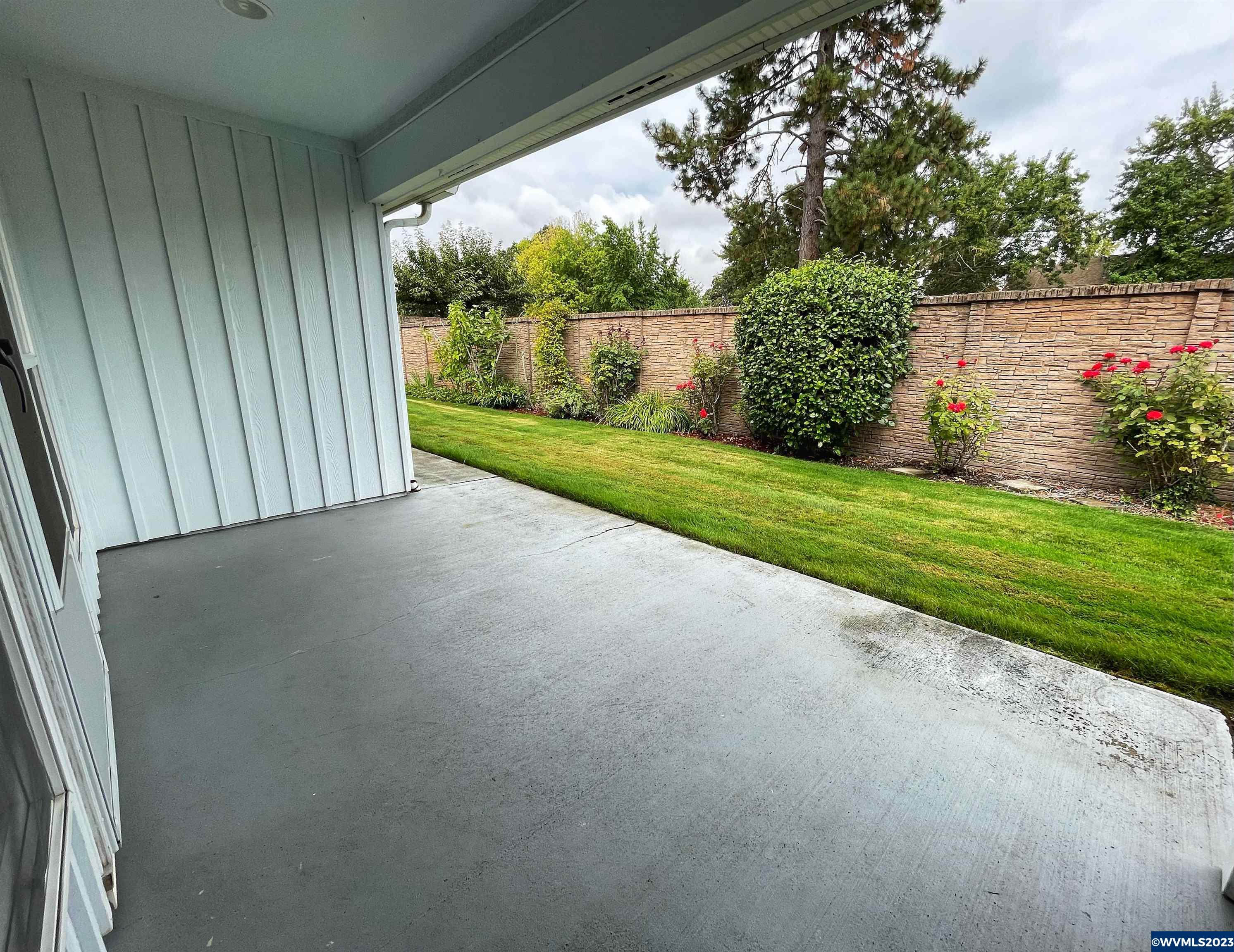 17 South Pl Way Lebanon, OR 97355 - Photo 17 of 18
