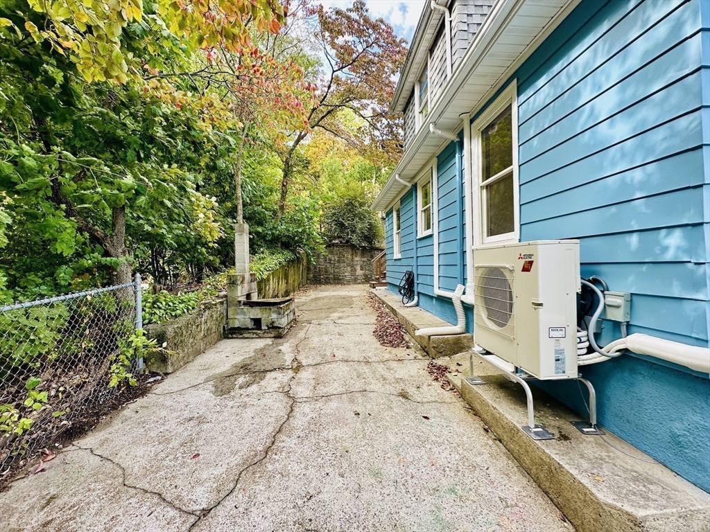 8 Lee Hill Road Boston, MA 02131 - Photo 12 of 29 Gallery Image 12