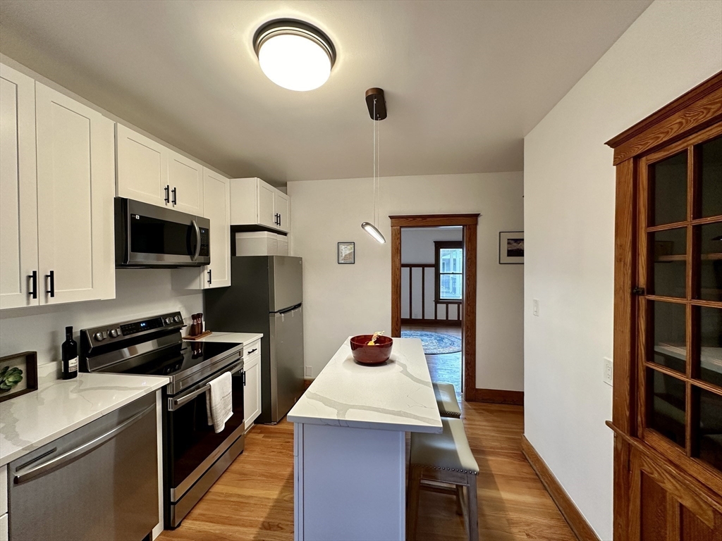 8 Lee Hill Road Boston, MA 02131 - Photo 3 of 29 Gallery Image 3