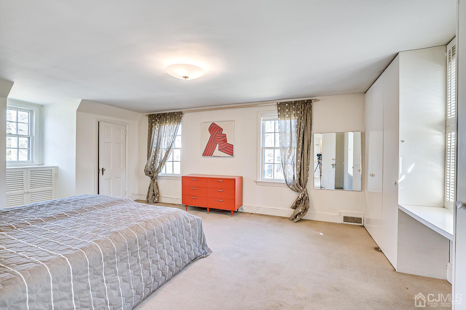 85 Spring Street Metuchen, NJ 08840 - Photo 24 of 31 Gallery Image 24