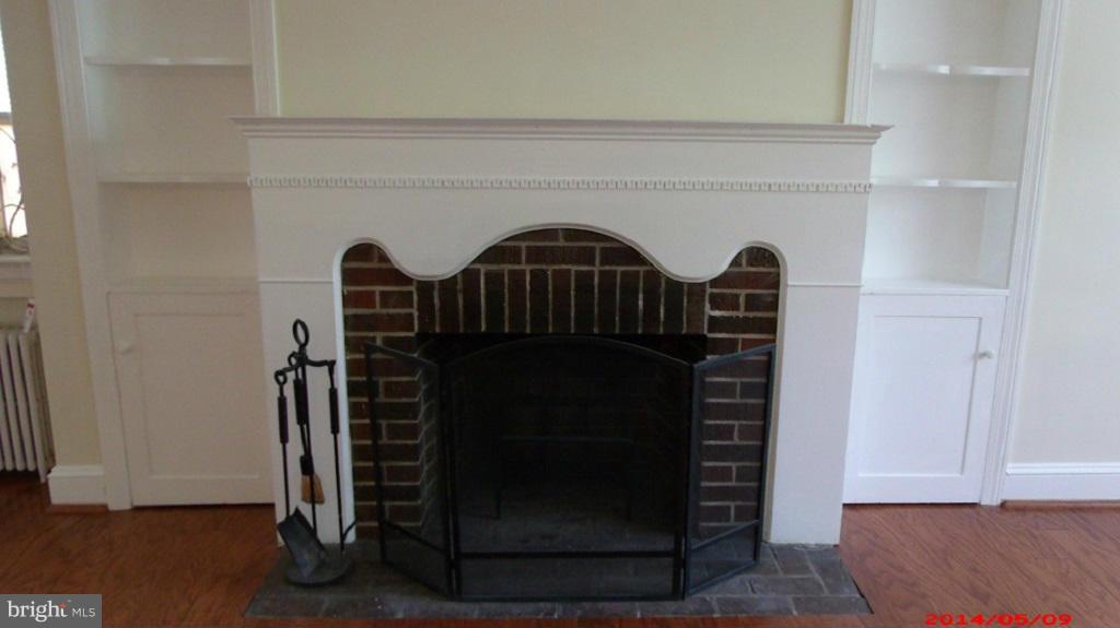 3712 Kimble Road Baltimore, MD 21218 - Photo 7 of 30 a view of entryway with a rug