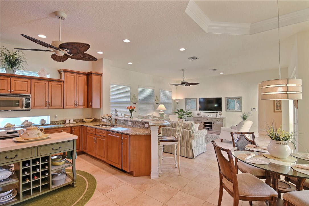 9062 Castle Harbour Circle Vero Beach, FL 32963 - Photo 12 of 36