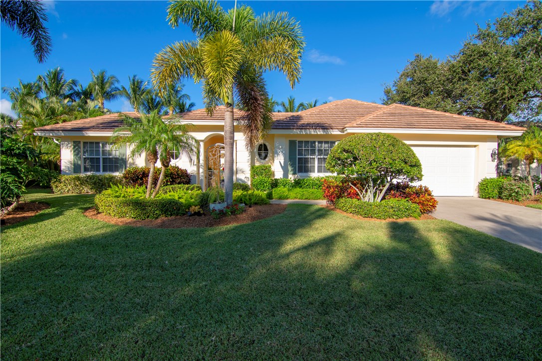 9062 Castle Harbour Circle Vero Beach, FL 32963 - Photo 2 of 36