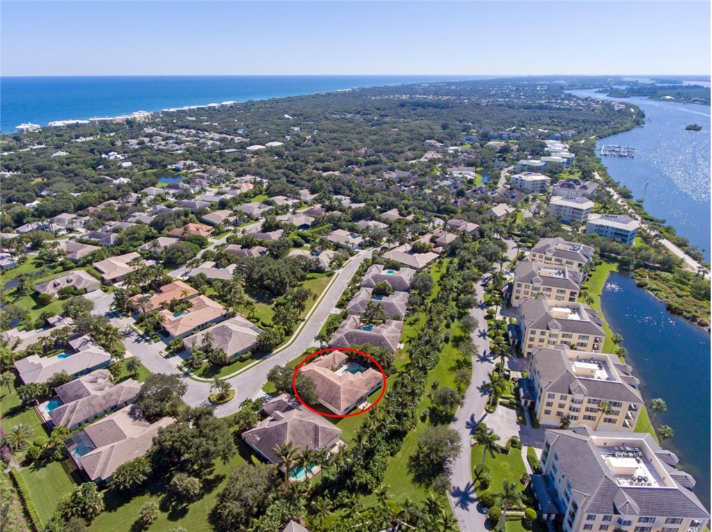 9062 Castle Harbour Circle Vero Beach, FL 32963 - Photo 3 of 36