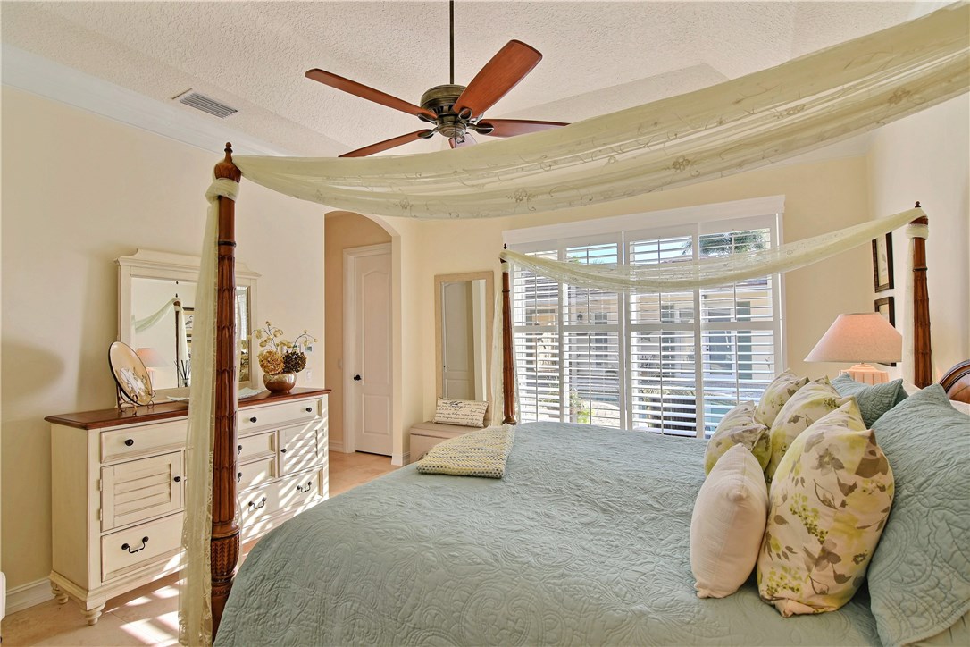 9062 Castle Harbour Circle Vero Beach, FL 32963 - Photo 31 of 36