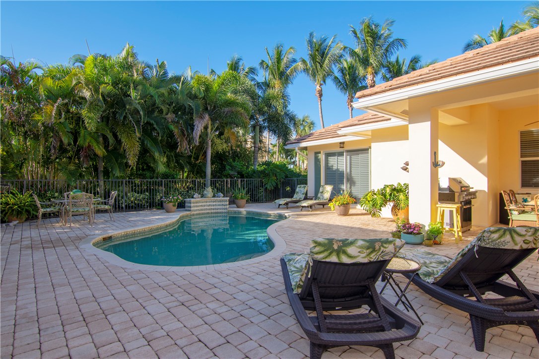 9062 Castle Harbour Circle Vero Beach, FL 32963 - Photo 7 of 36