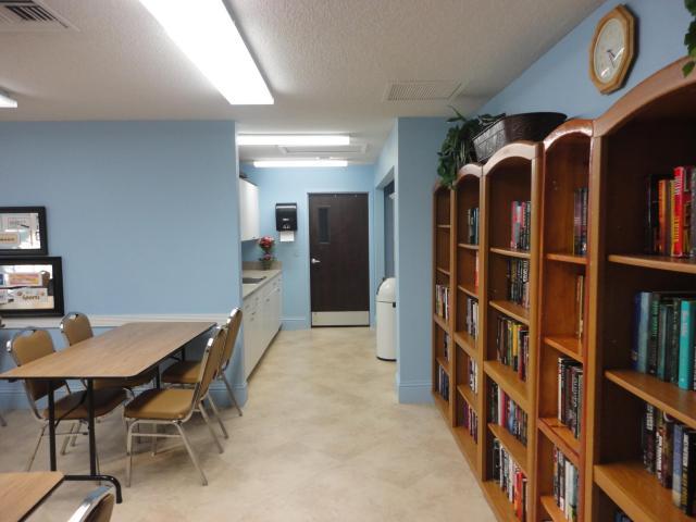8227 Springlake Drive, Unit B Boca Raton, FL 33496 - Photo 18 of 23 Library