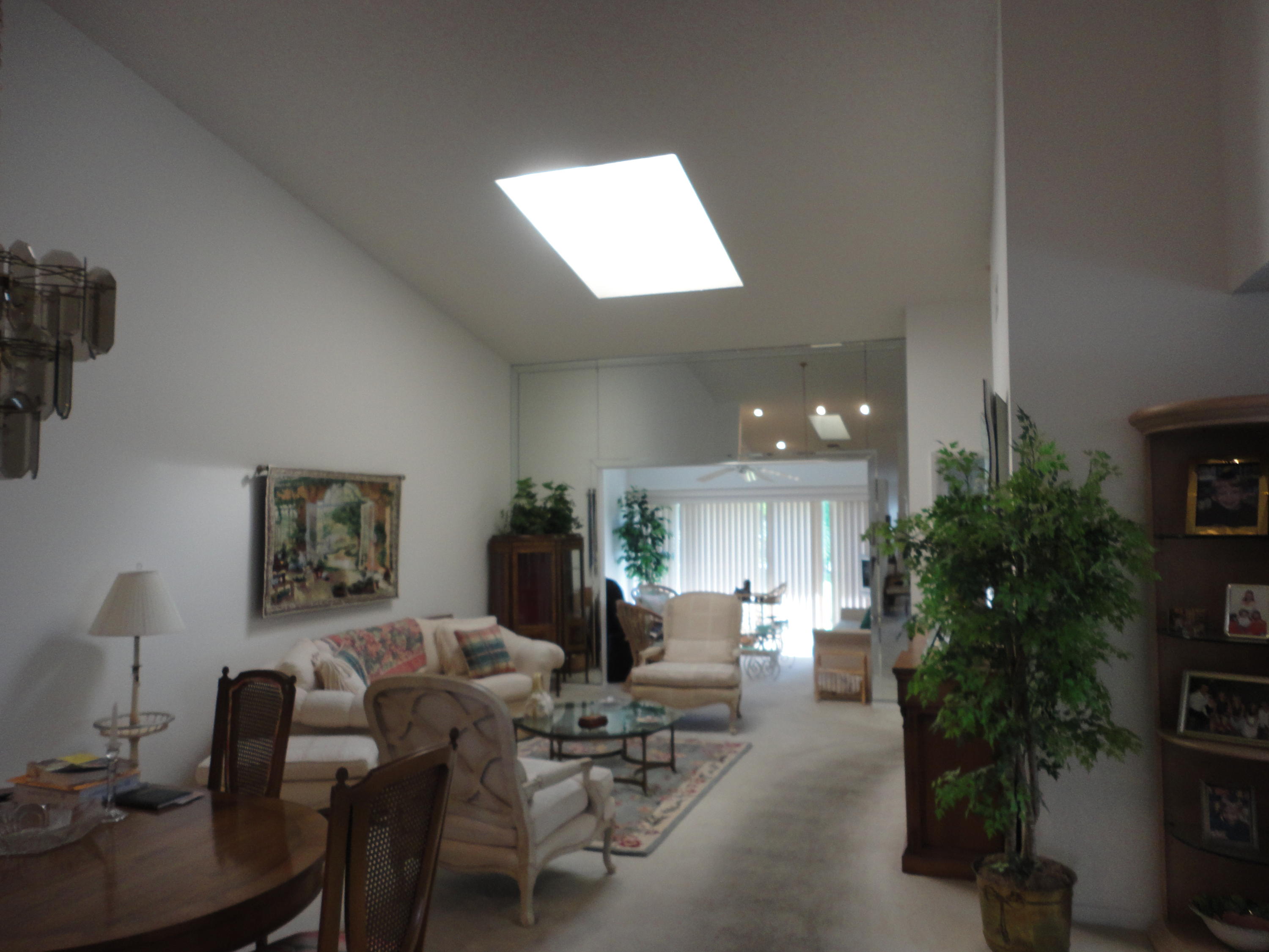 8227 Springlake Drive, Unit B Boca Raton, FL 33496 - Photo 3 of 23 LR