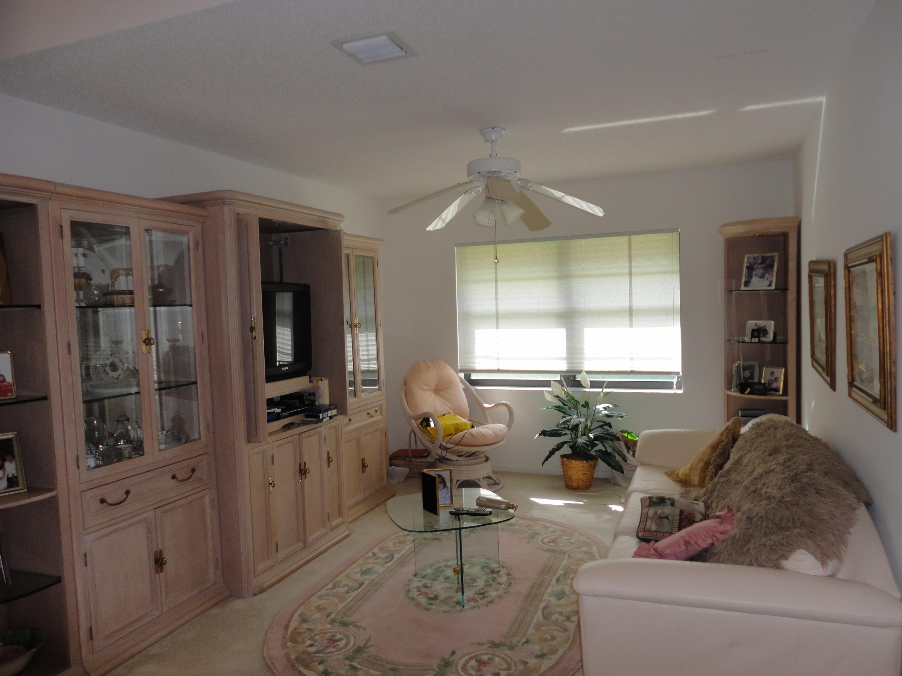 8227 Springlake Drive, Unit B Boca Raton, FL 33496 - Photo 5 of 23 Den