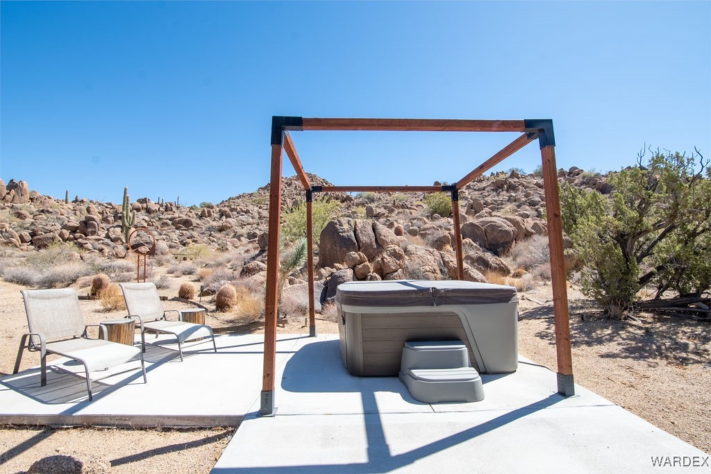 19255 South Gold Mine Road Yucca, AZ 86438 - Photo 34 of 50 Patio