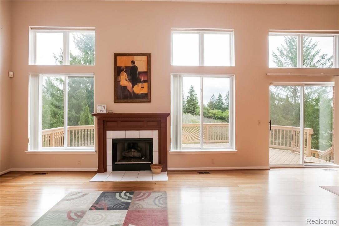 3073 Silverbrook Drive Rochester, MI 48306 - Photo 6 of 41 silverbrook6 - Copy.jpg