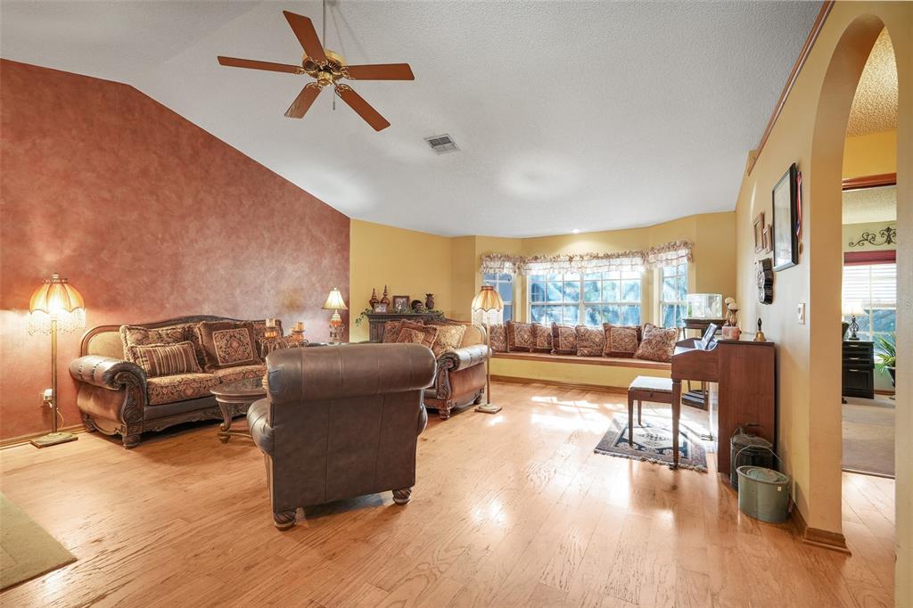 17200 Peru Road Umatilla, FL 32784 - Photo 9 of 51