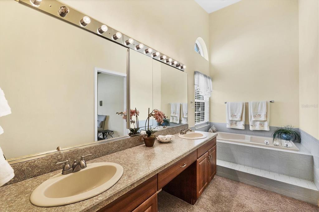 4261 Timberline Boulevard Venice, FL 34293 - Photo 14 of 28