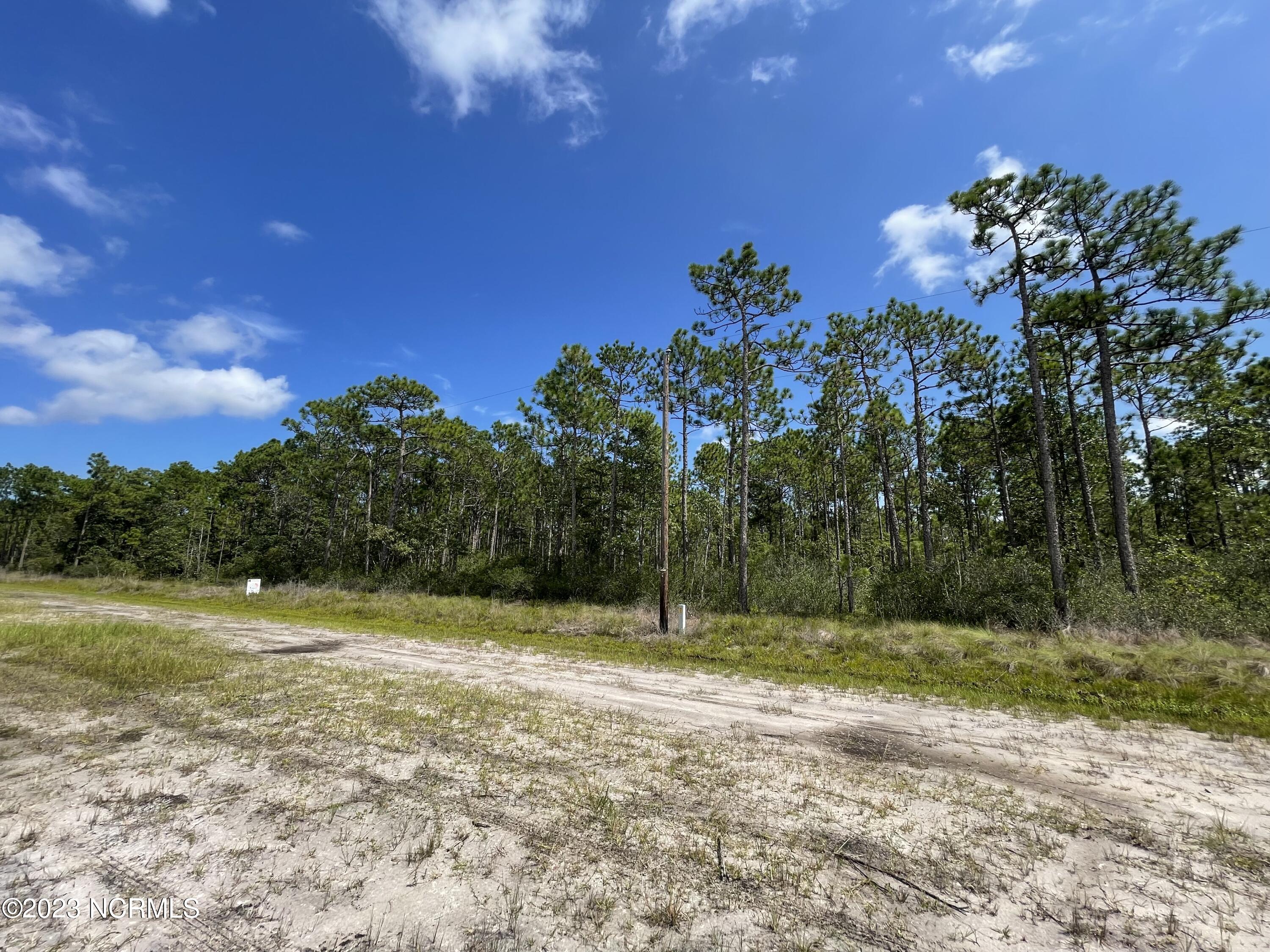 11 Pee Dee Road Southport, NC 28461 - Photo 6 of 19 IMG_3935