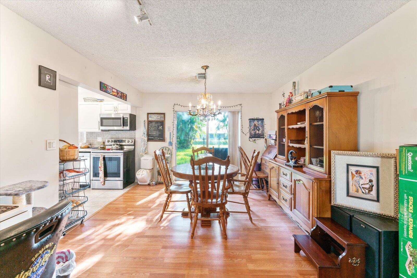 19532 Carolina Circle Boca Raton, FL 33434 - Photo 13 of 41 11-DSC05926