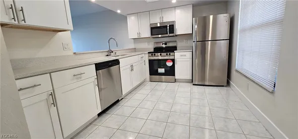 $1,395 | 521 Southwest 47th Terrace, Unit 101, Cape Coral, FL 33914