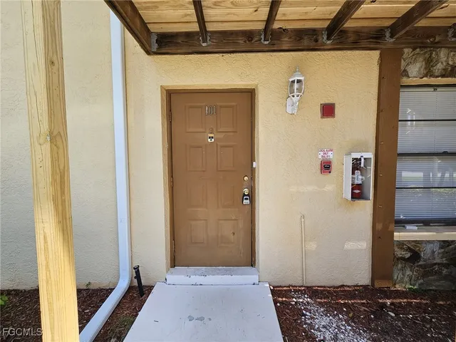 $1,475 | 521 Southwest 47th Terrace, Unit 101, Cape Coral, FL 33914