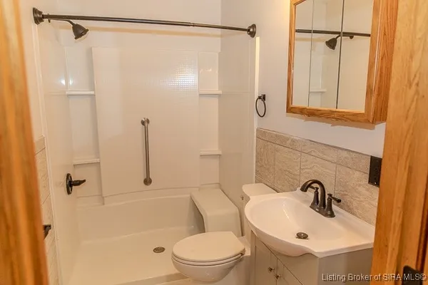 $425,000 | 44 Wheeler Road, Milton, KY 40045