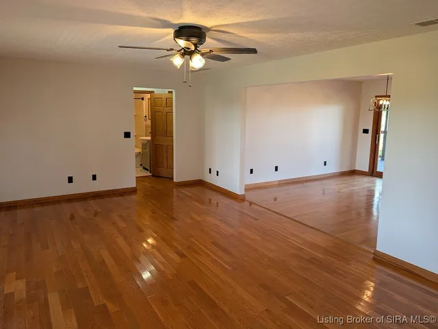 $425,000 | 44 Wheeler Road, Milton, KY 40045