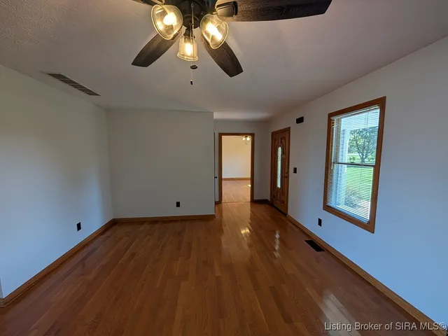 $425,000 | 44 Wheeler Road, Milton, KY 40045