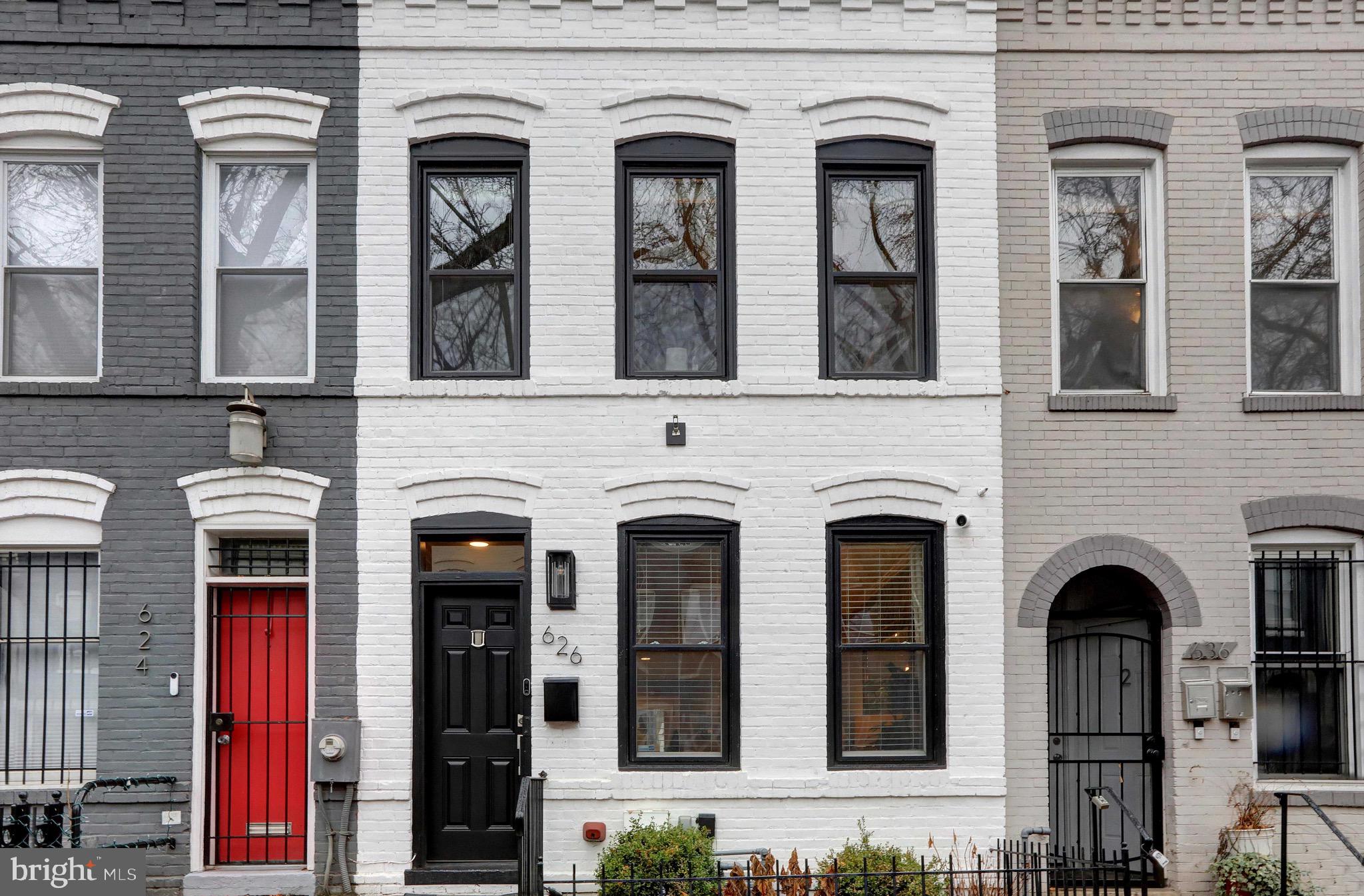 626 14th Place Northeast Washington, DC 20002 - Photo 1 of 40