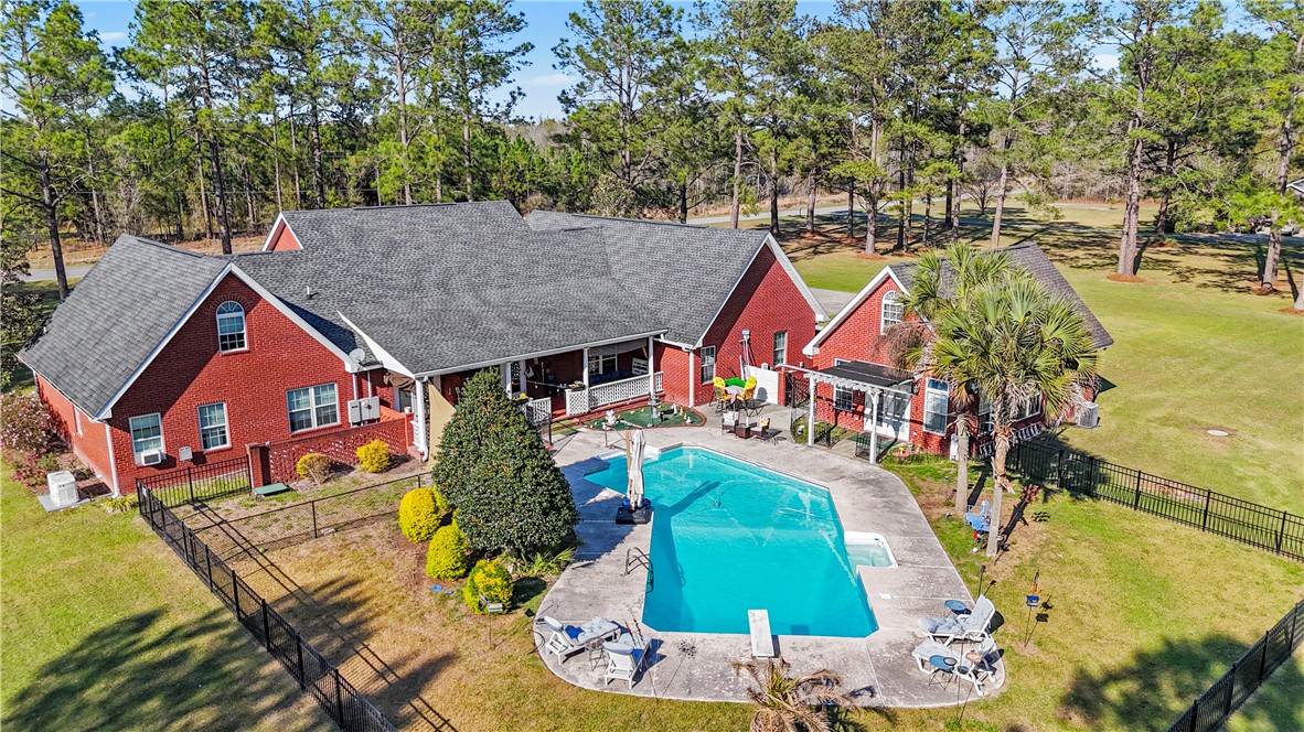 522 Grantham Road Jesup, GA 31546 - Photo 3 of 56