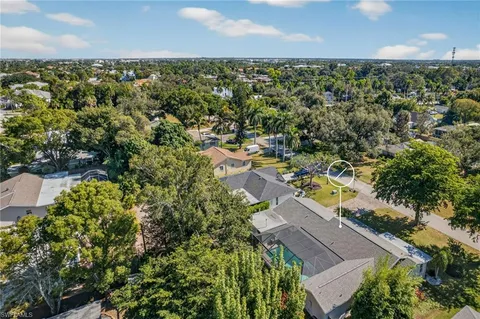 $725,000 | 1343 Jambalana Lane, Fort Myers, FL 33901