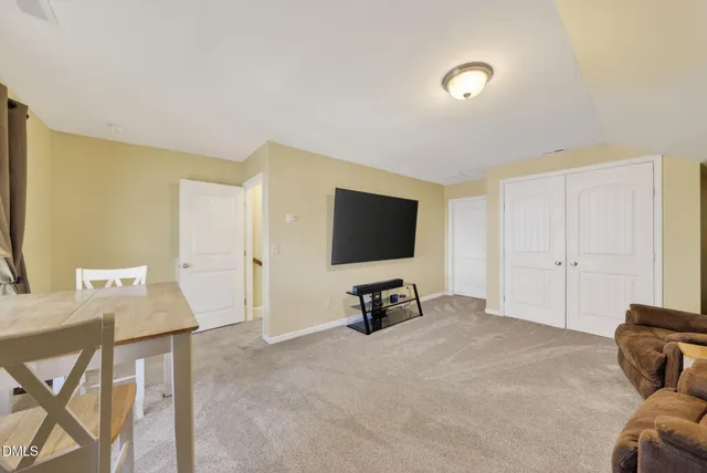 $480,000 | 1133 Farmers Branch Road, Willow Spring, NC 27592