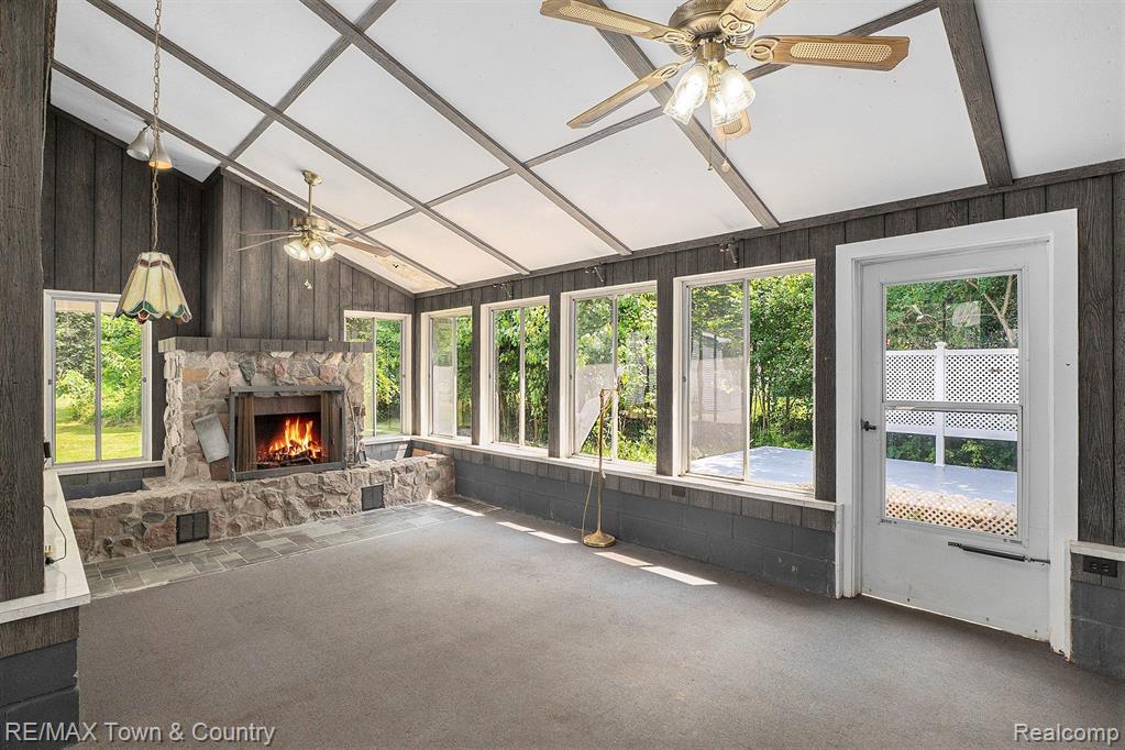6216 Beecher Road Flint, MI 48532 - Photo 21 of 35
