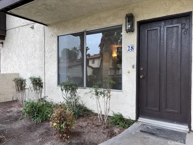 $2,495 | 1097 South Santo Antonio Drive, Colton, CA 92324