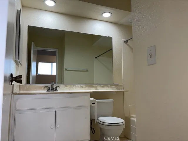 $2,495 | 1097 South Santo Antonio Drive, Colton, CA 92324