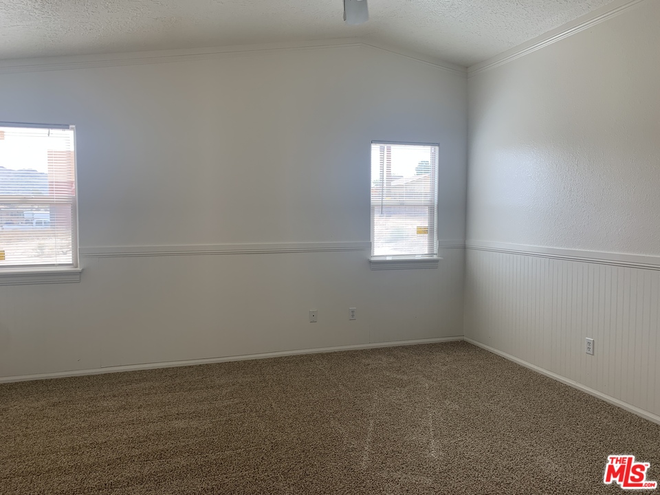 18613 Cocqui Road Apple Valley, CA 92307 - Photo 7 of 13 Gallery Image 7