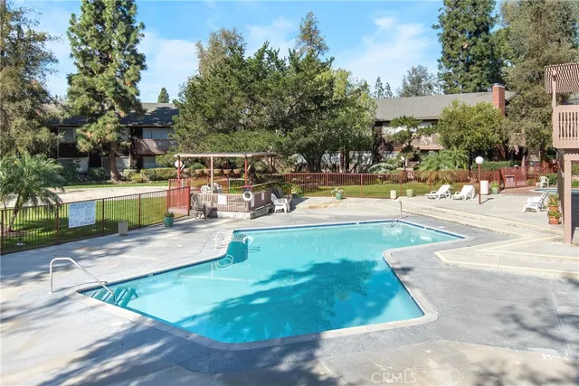 a view of outdoor space