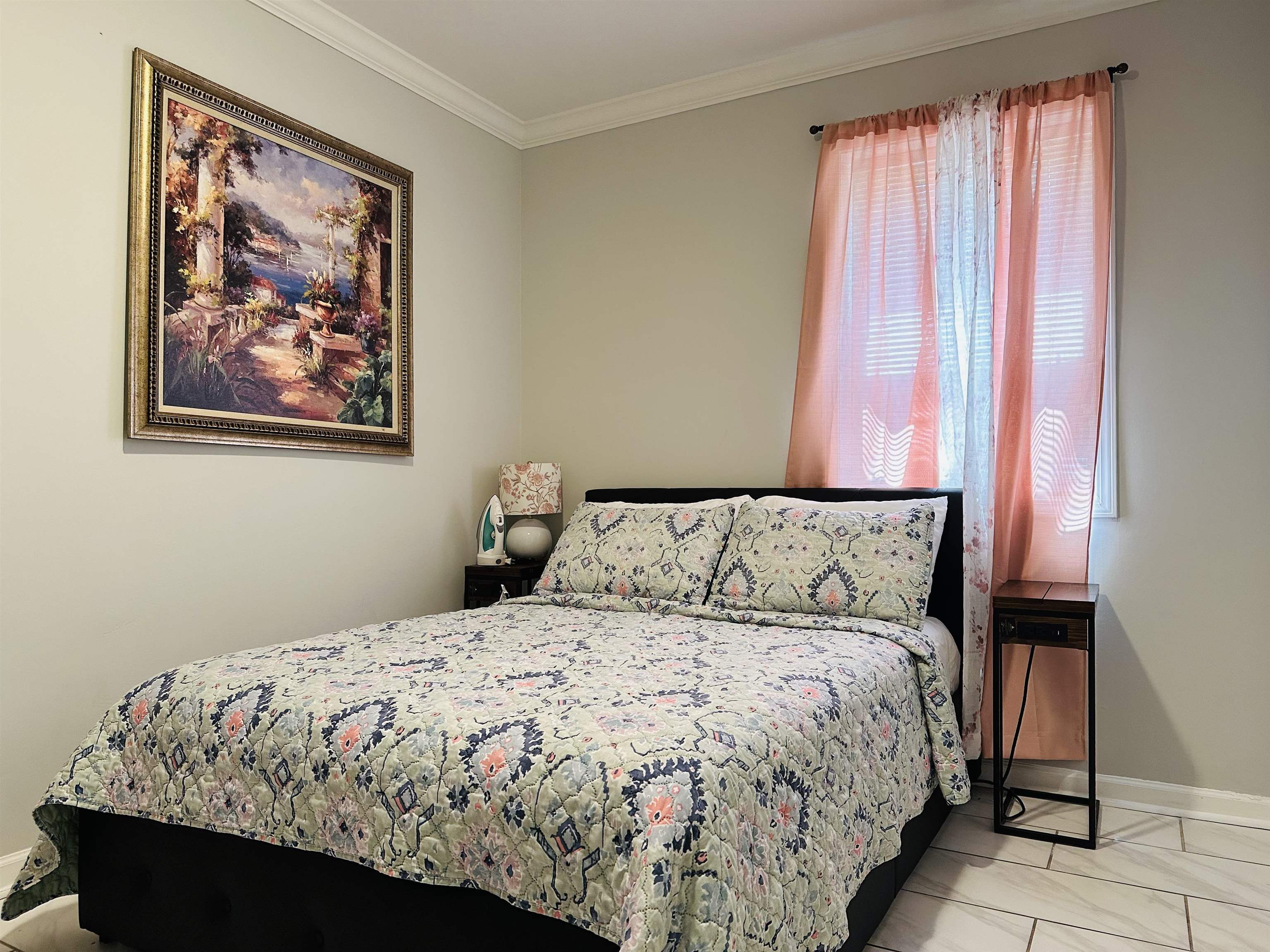 710 Vaughn Road Memphis, TN 38122 - Photo 15 of 18 Bedroom featuring baseboards and ornamental molding