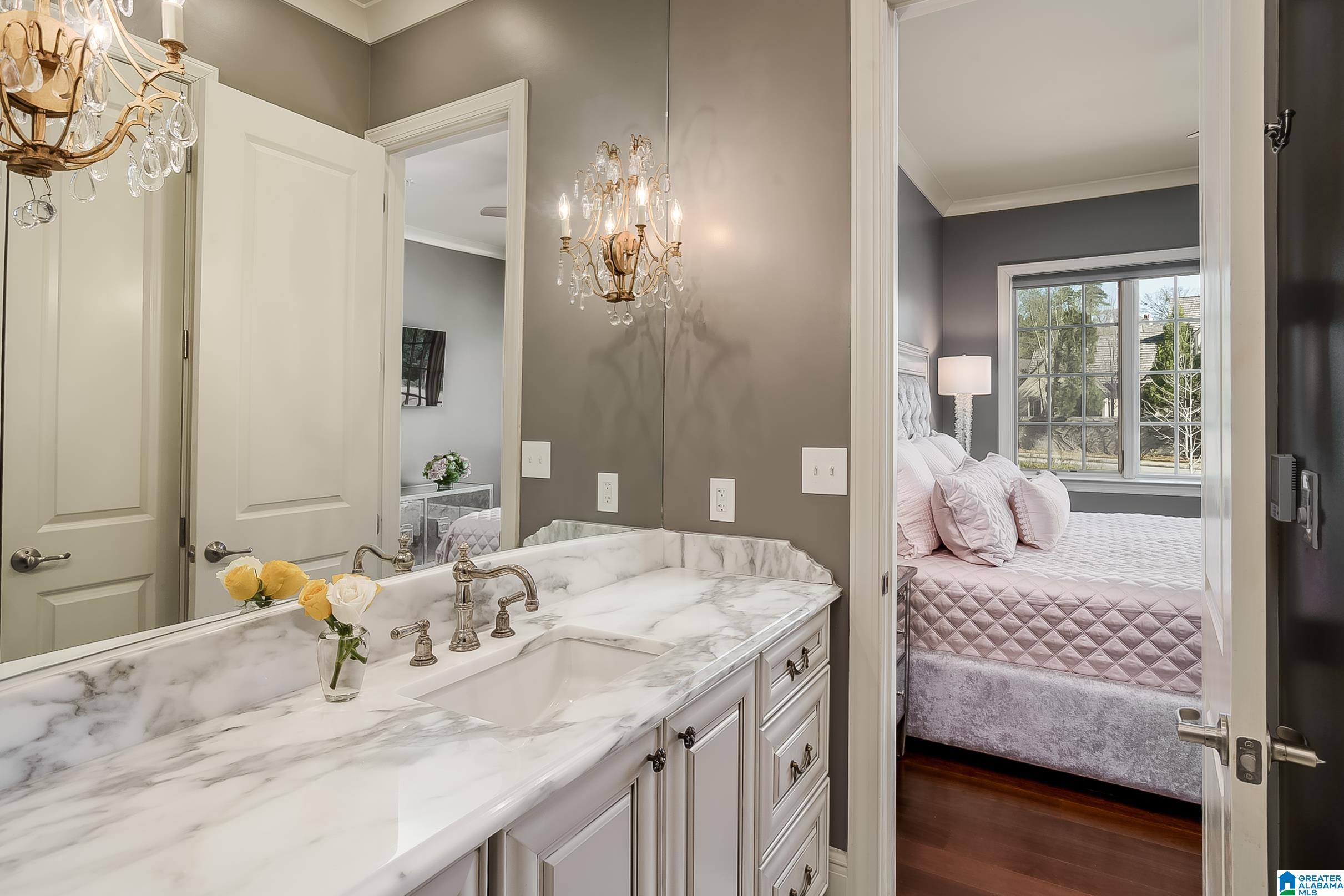 2400 Cahaba Road, Unit 260 Birmingham, AL 35223 - Photo 22 of 33
