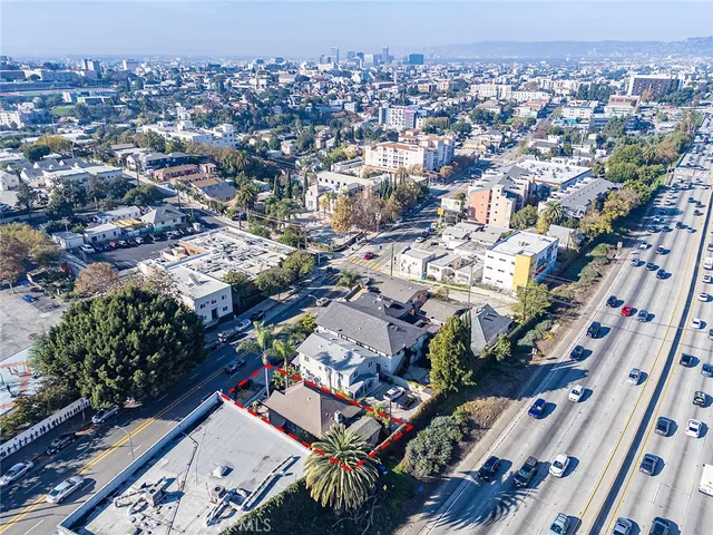 $4,150 | 1339 West Temple Street, Echo Park, CA 90026