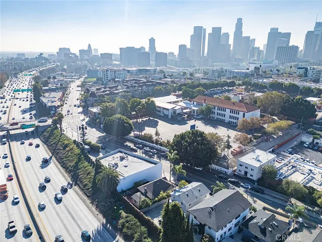 $4,150 | 1339 West Temple Street, Echo Park, CA 90026