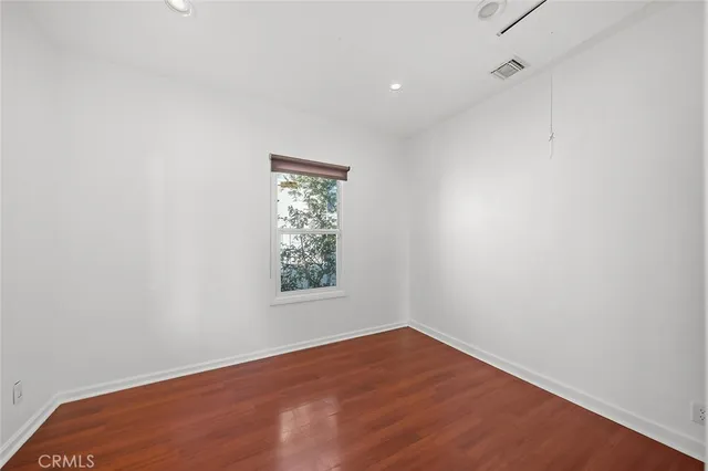 $4,150 | 1339 West Temple Street, Echo Park, CA 90026