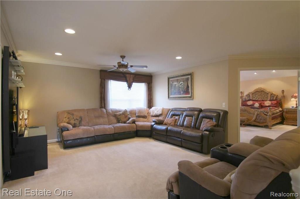 3046 Penn Court Rochester Hills, MI 48307 - Photo 22 of 38
