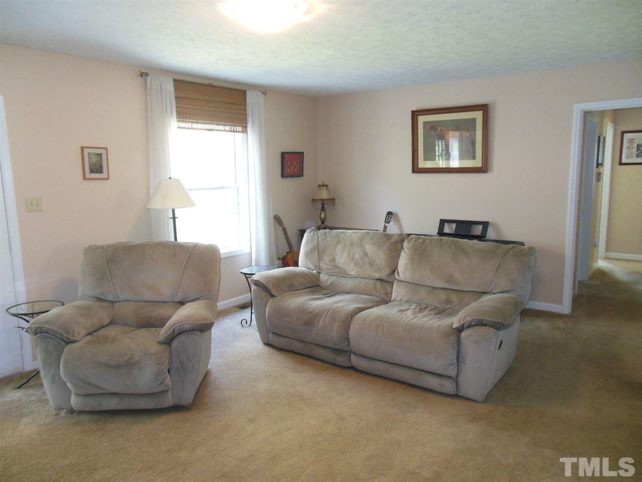 1312 Flying Hawk Road Apex, NC 27523 - Photo 5 of 18 Gallery Image 5
